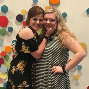 Meet your Posher, Linda